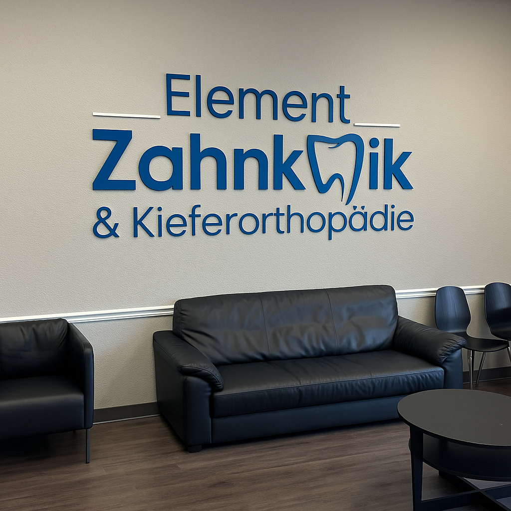 Dein 3D-Firmenschild konturgeschnitten mit deinem Logo – sofort bestellen